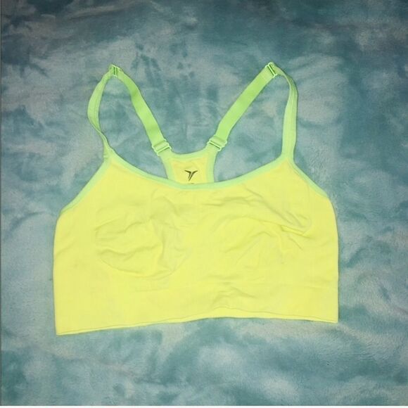 Set of 2 Sports Bras - Picture 3 of 10